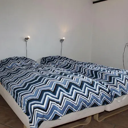 Familienfreundliches-ferienhaus-mit-whirlpool-sauna-und-ofen Feriehus