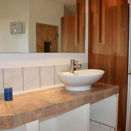 Nyaraló Familienfreundliches-ferienhaus-mit-whirlpool-sauna-und-ofen *