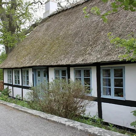 Feriehus Familienfreundliches-ferienhaus-mit-whirlpool-sauna-und-ofen *